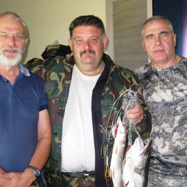 Рыбалка в Новосибирске от дома рыбака Кордон